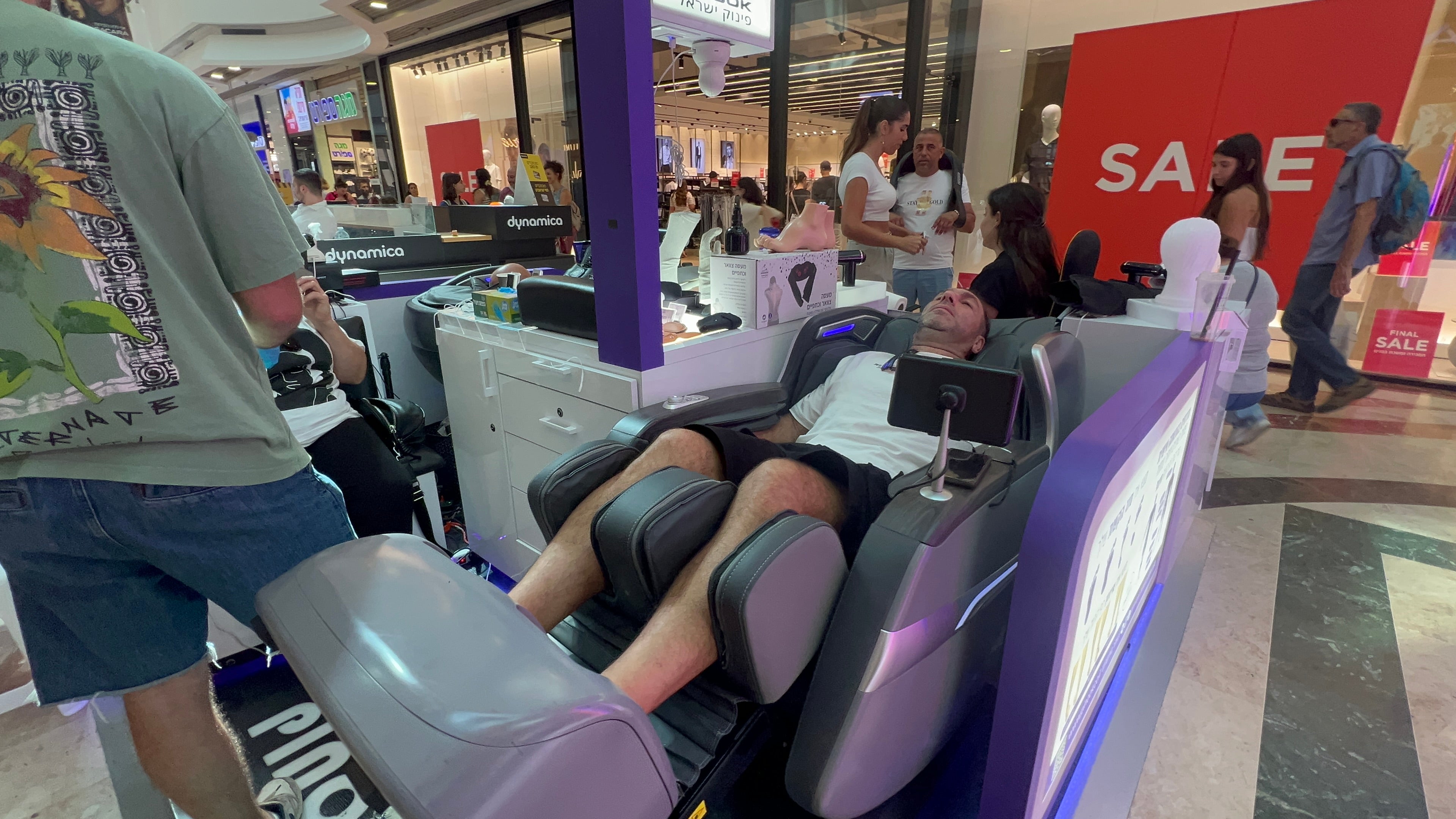 Full-body massage treatment packages pamper you in a Zero Gravity massage chair